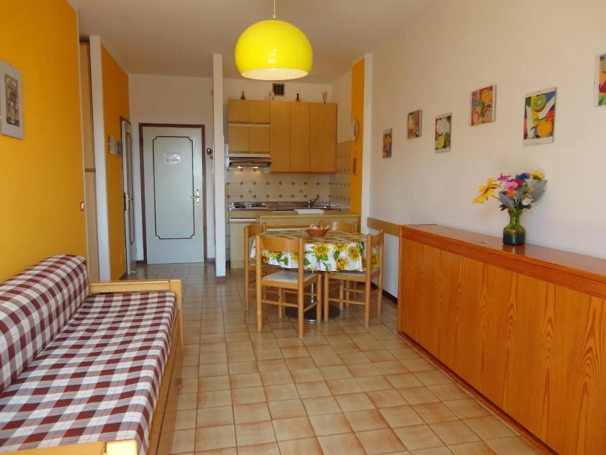 Great Flat With Shared Pool And Lovely Balcony Porto Santa Margherita di Caorle 0*,  Ιταλία