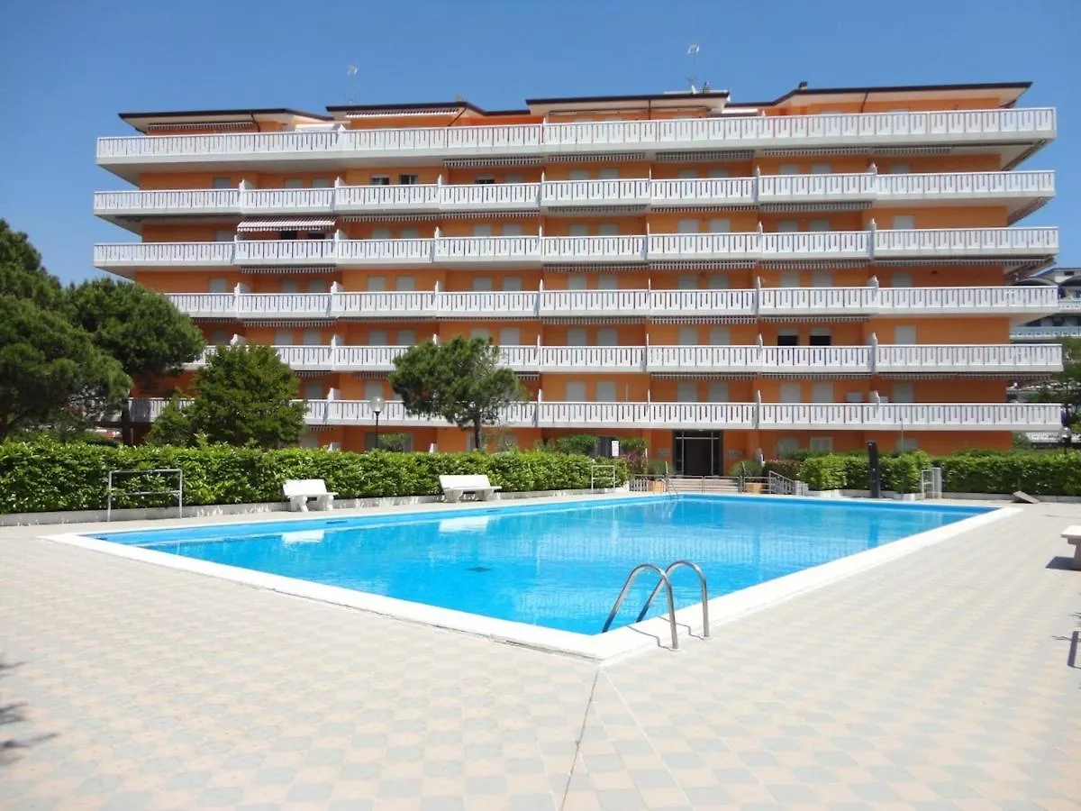 Great Flat With Shared Pool And Lovely Balcony Porto Santa Margherita di Caorle Διαμέρισμα